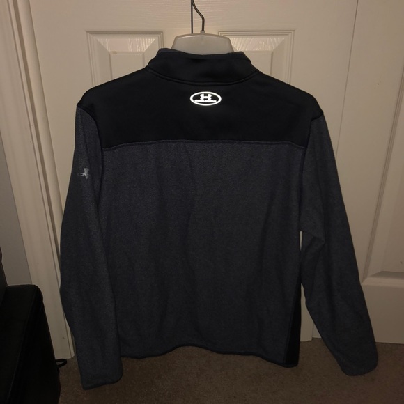 Under Armour Cold Gear Pullover - Picture 2 of 4